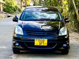 Toyota Corolla Spacio 2004 Black