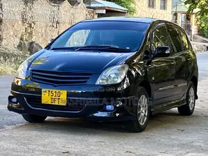 Toyota Corolla Spacio 2004 Black