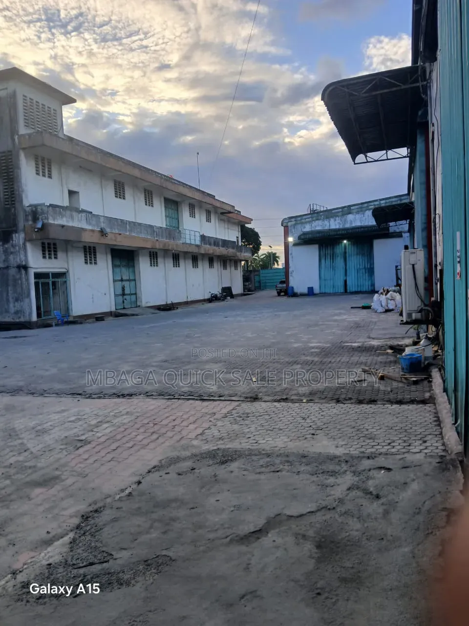 Godown Area SQM 2500/3000 for Rent Usd 6 Per SQM Located at Pugu Rd