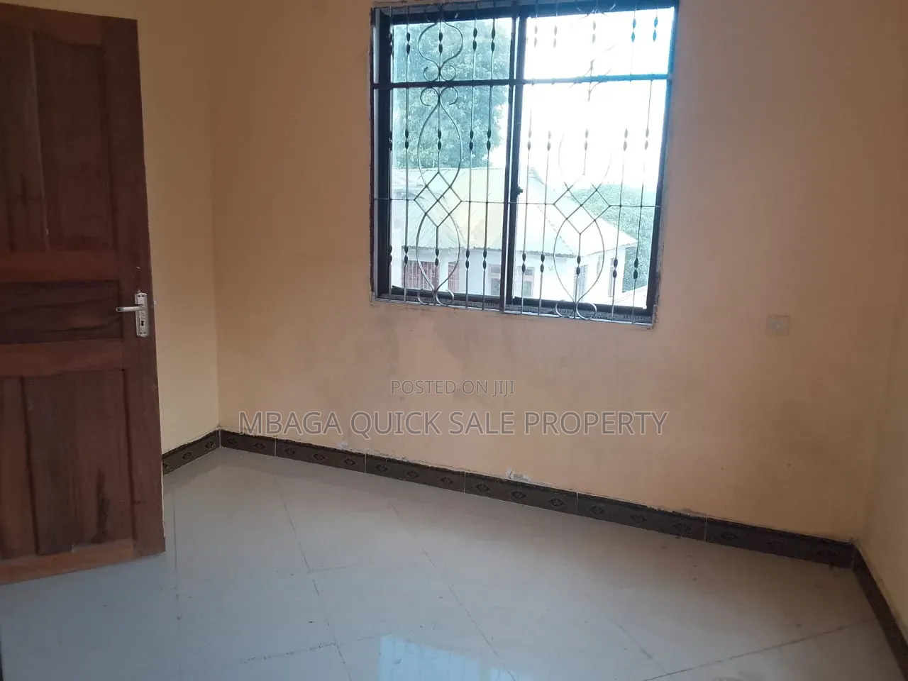 3bdrm Apartment in Ada Estate for rent