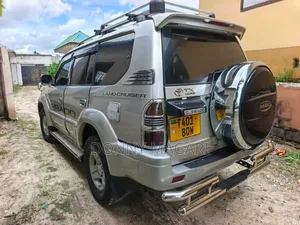 Toyota Land Cruiser Prado 2002 Silver