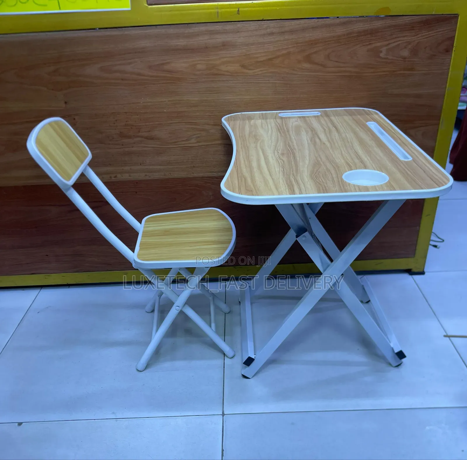 Foldable Study Table and Chair Sets for Kids With Wood-Mode