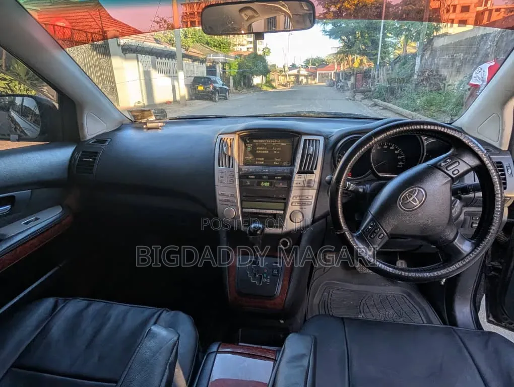 Toyota Harrier 2006