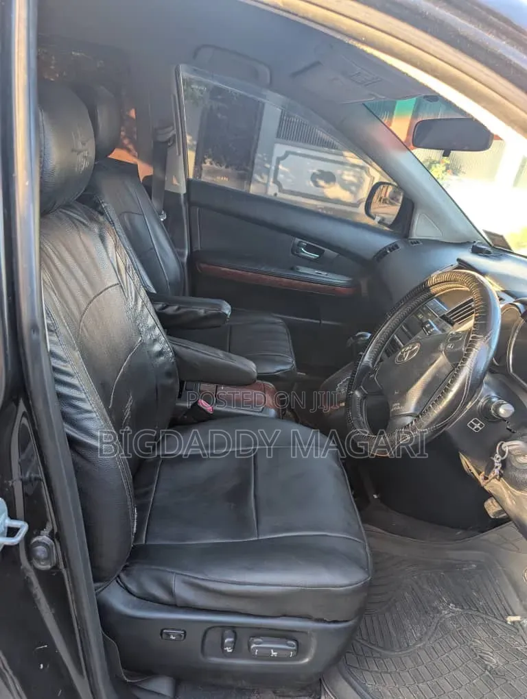 Toyota Harrier 2006
