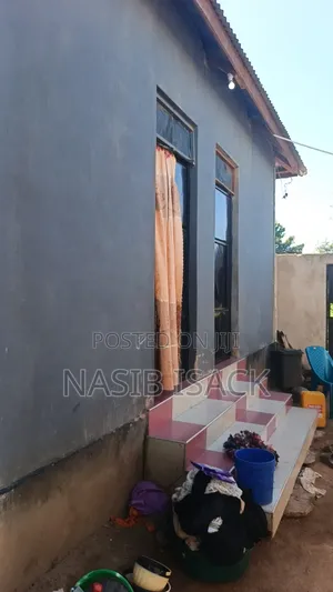 Furnished 8bdrm House in Kishiri for sale