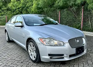Jaguar XF 2009 Silver
