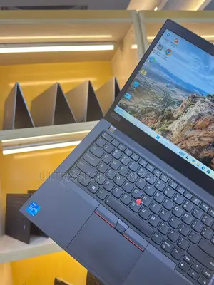 New Laptop Lenovo ThinkPad T14 16GB Intel Core i5 SSD 256GB