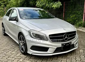 Mercedes-Benz A-Class 2014 Silver