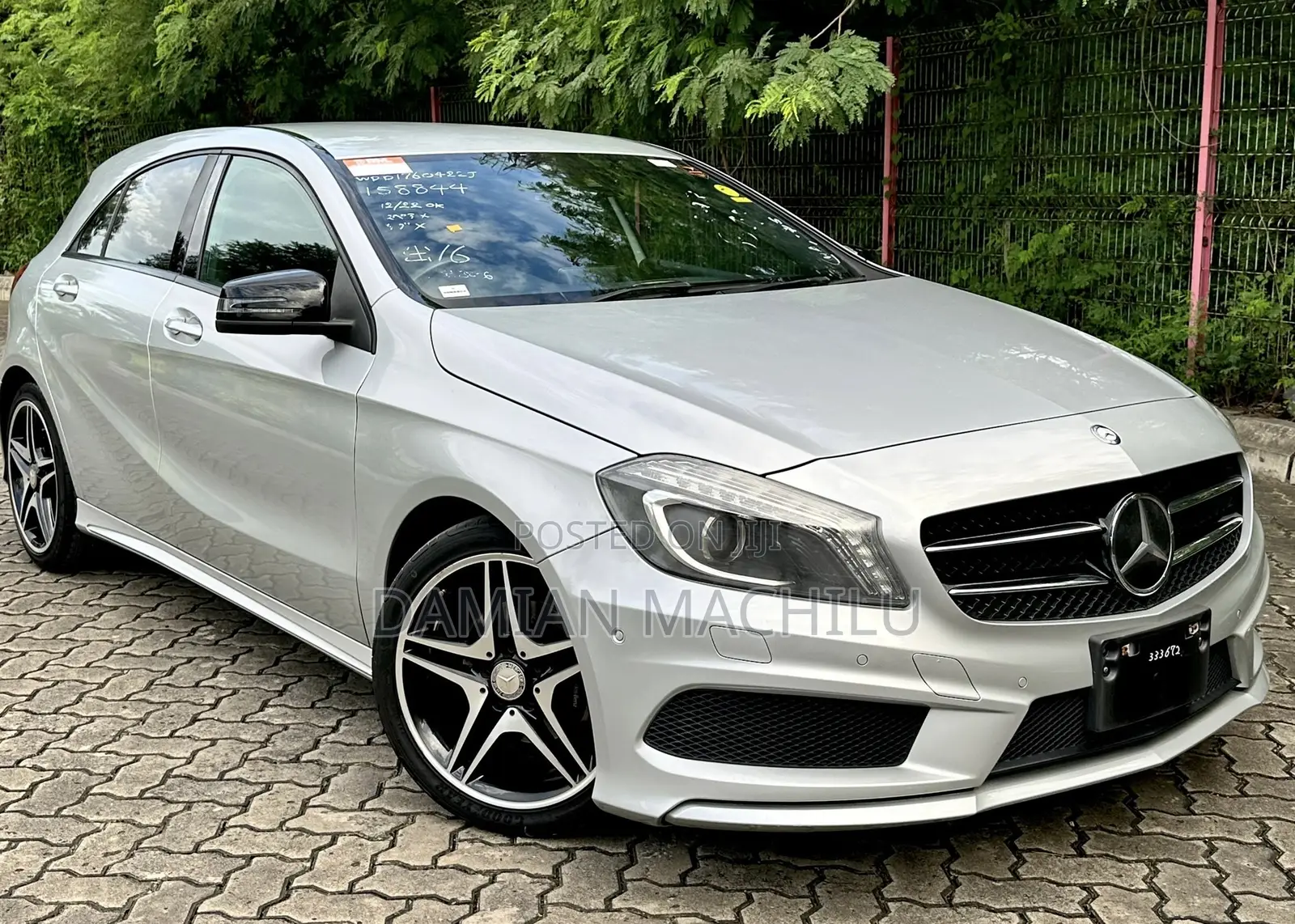 Mercedes-Benz A-Class 2014 Silver