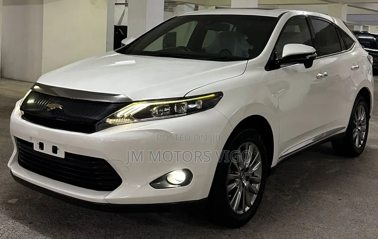 Toyota Harrier 2.0 2015 Pearl