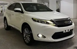 Toyota Harrier 2.0 2015 Pearl