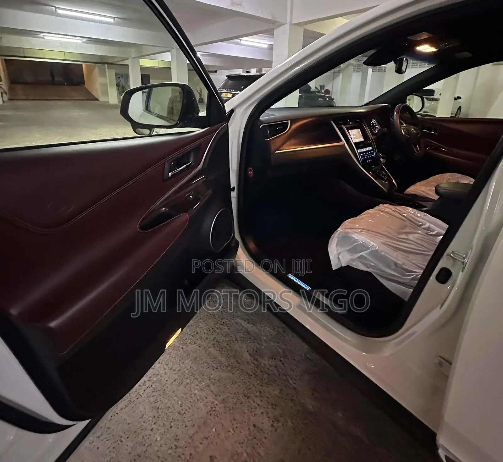 Toyota Harrier 2.0 2015 Pearl