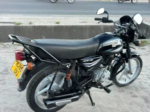 Bajaj Boxer X125 2025 Black