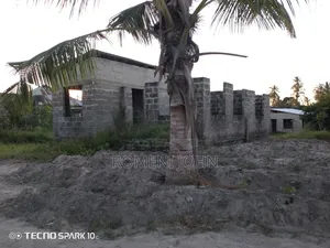 4bdrm House In Tanzania Daresalaam, Ukonga For Sale