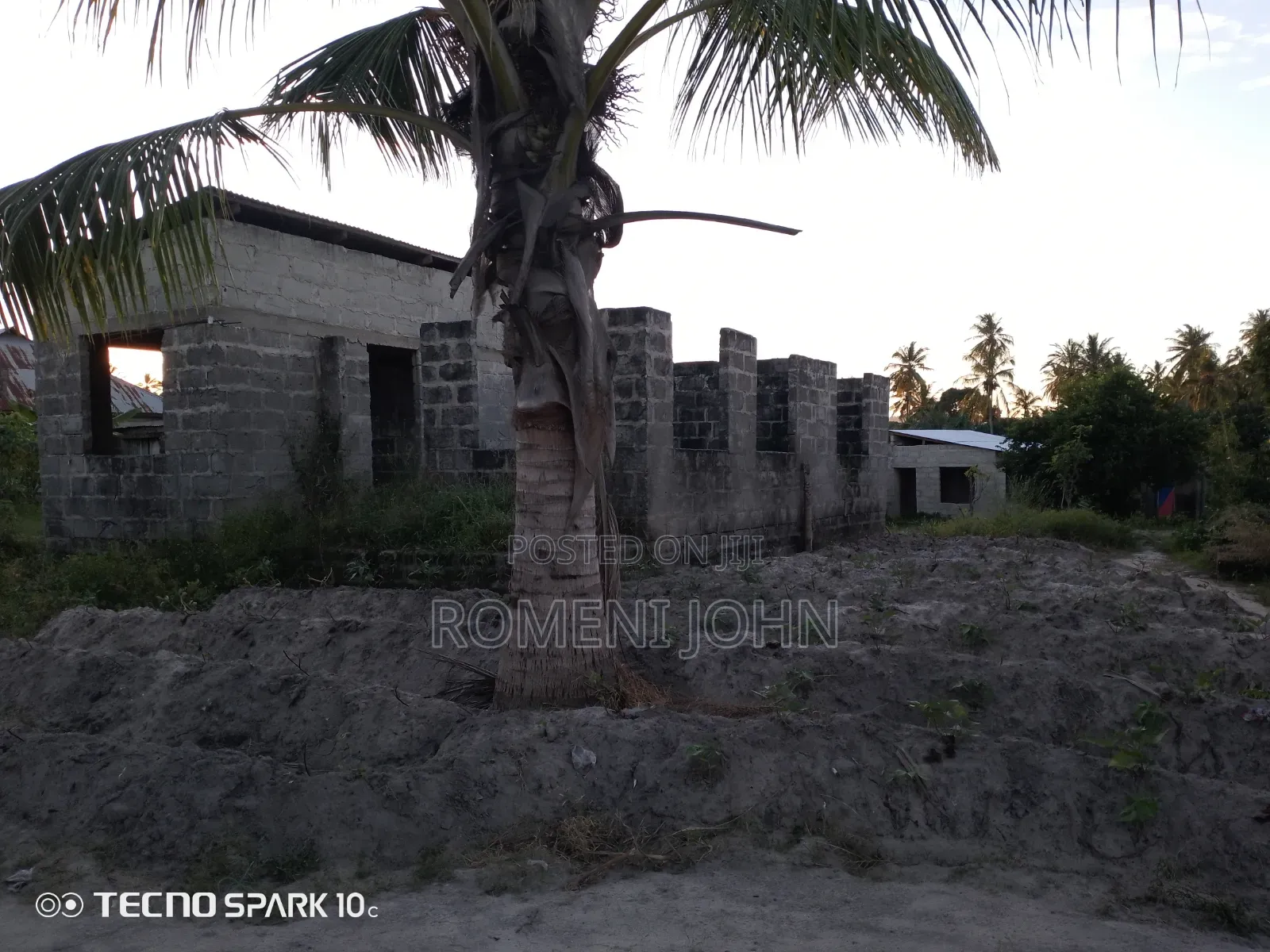 4bdrm House In Tanzania Daresalaam, Ukonga For Sale