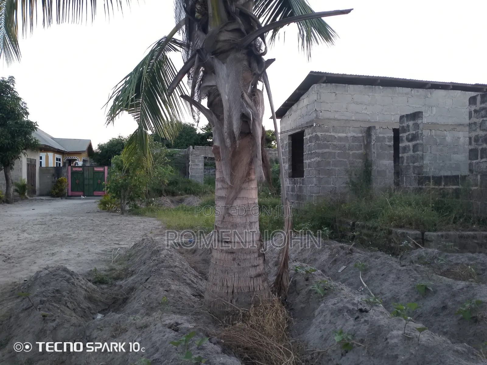 4bdrm House In Tanzania Daresalaam, Ukonga For Sale