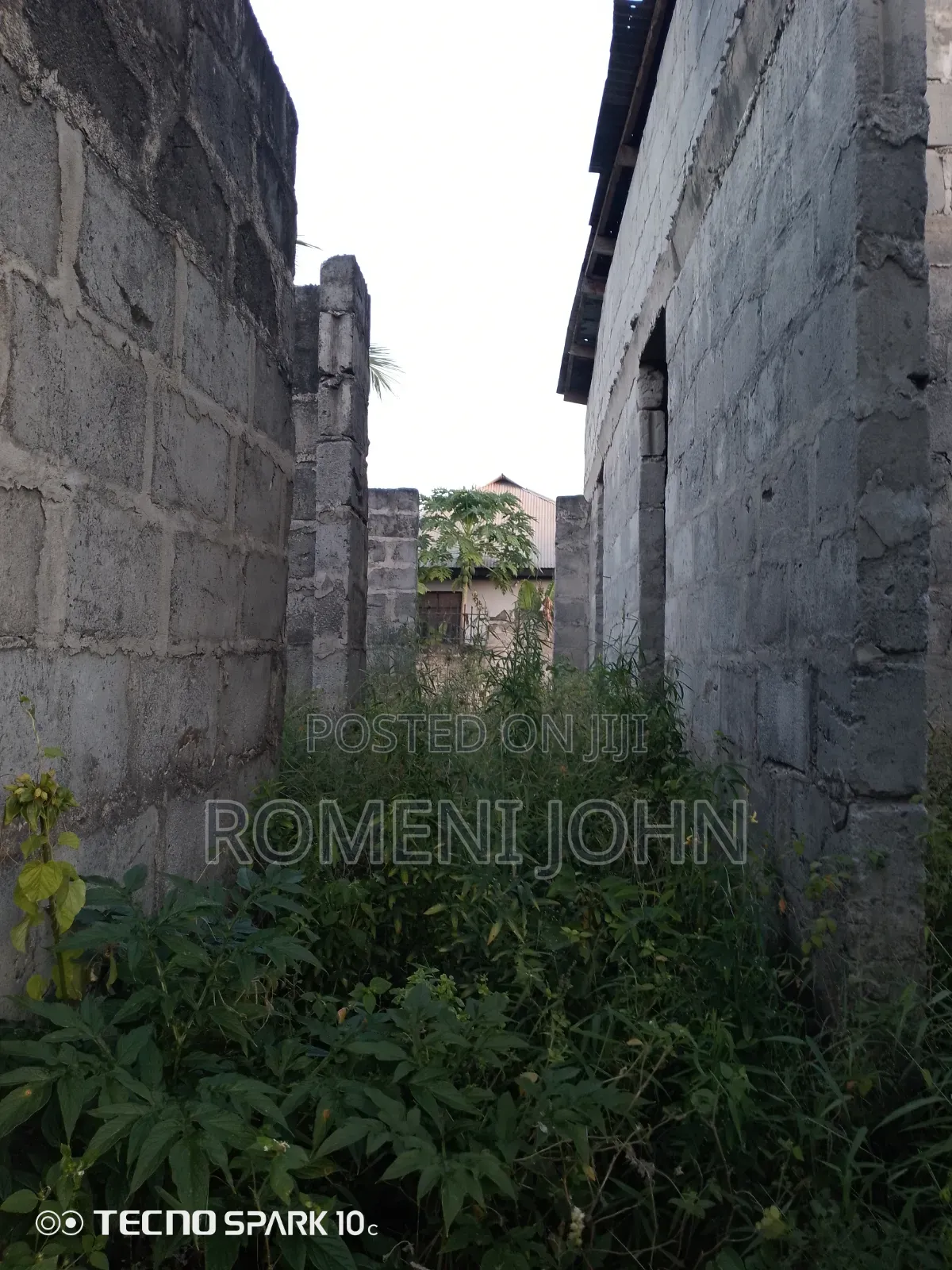 4bdrm House In Tanzania Daresalaam, Ukonga For Sale