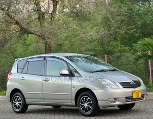 Toyota Corolla Spacio 2002 Silver