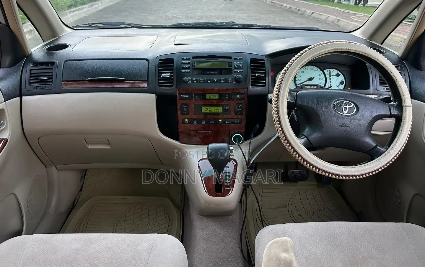 Toyota Corolla Spacio 2002 Silver