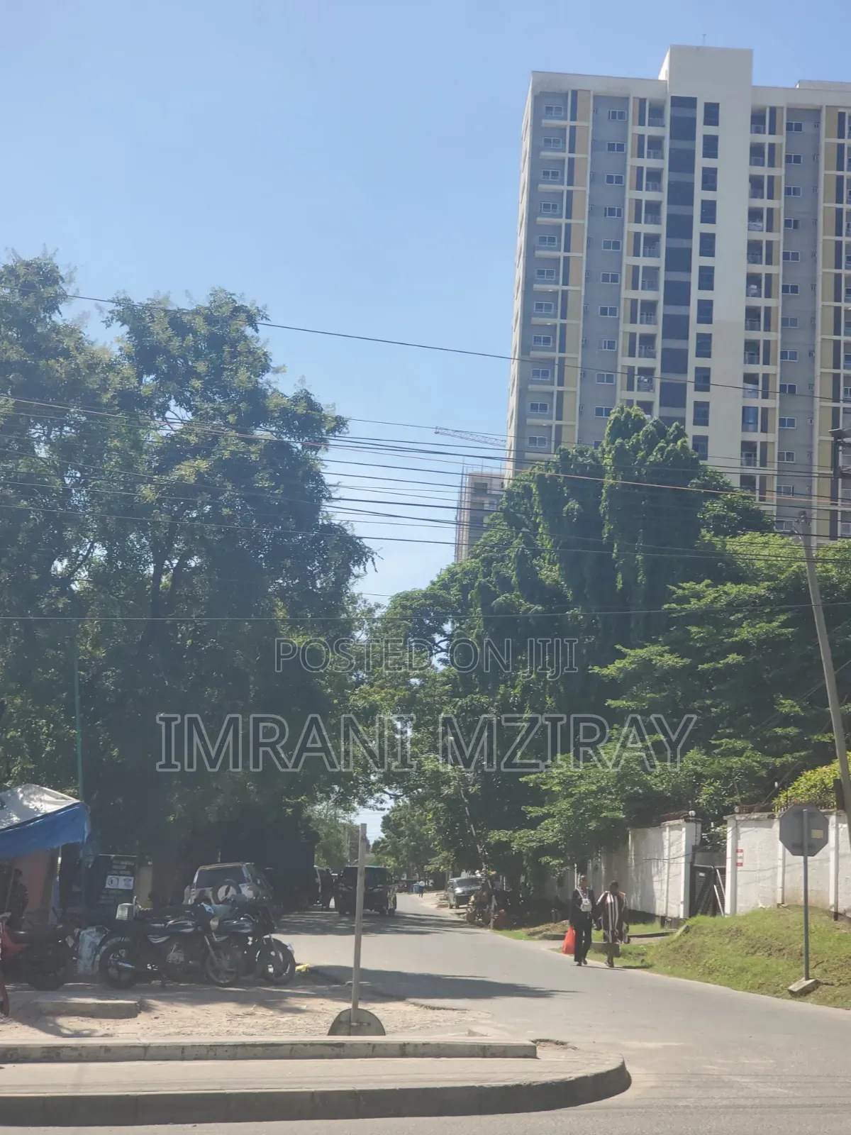 4bdrm Bungalow in Ada Estate for rent