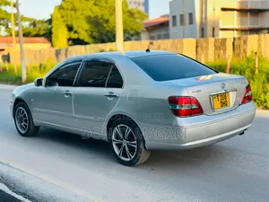 Toyota Brevis 2004 Silver