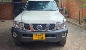 Nissan Patrol 2006 White