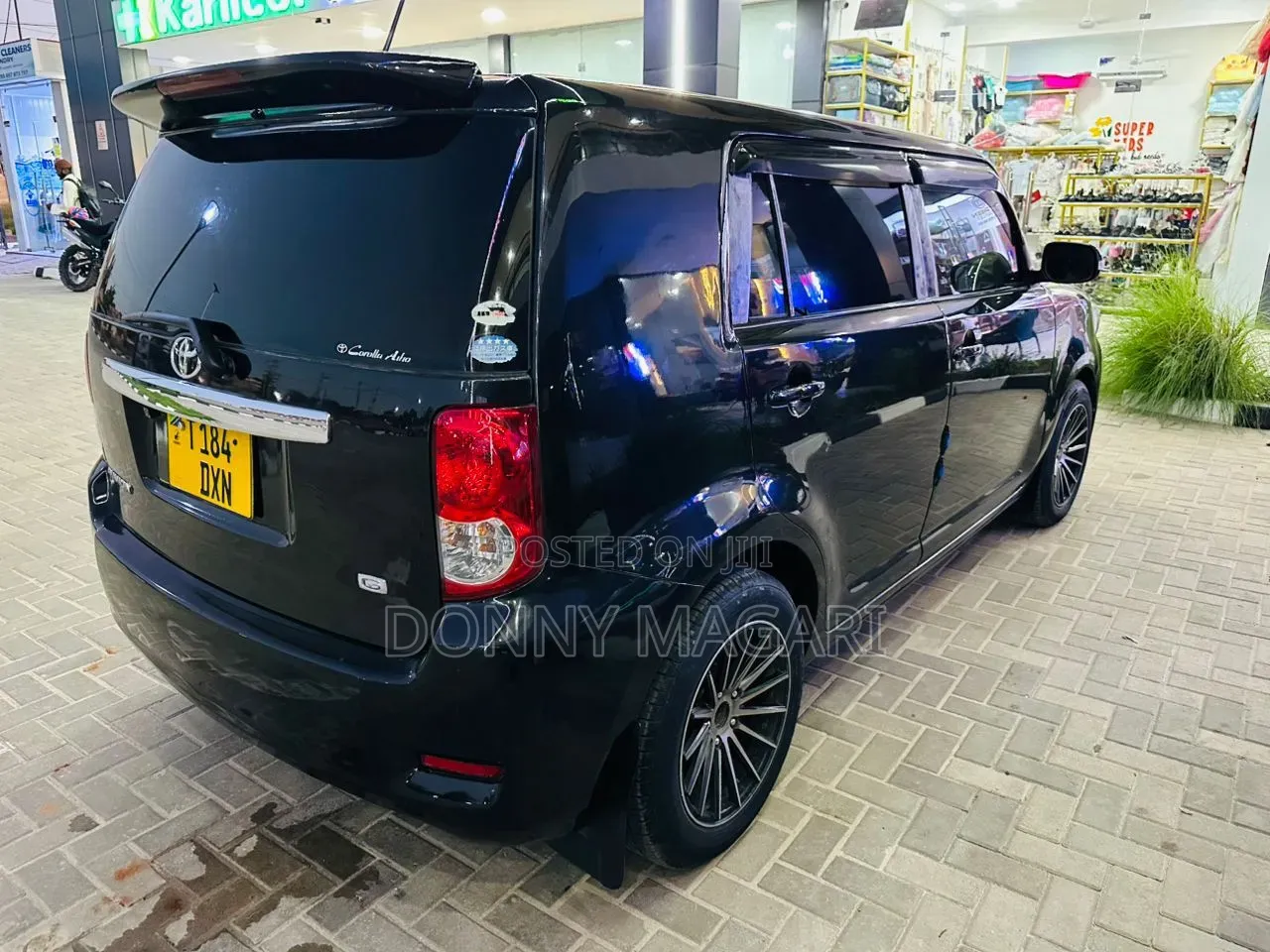 Toyota Corolla Rumion 2008 Black