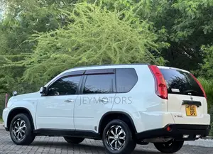Nissan X-Trail 2009 White