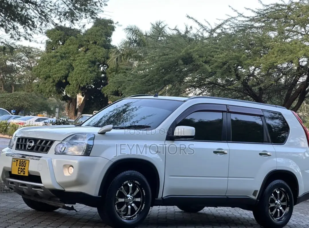 Nissan X-Trail 2009 White