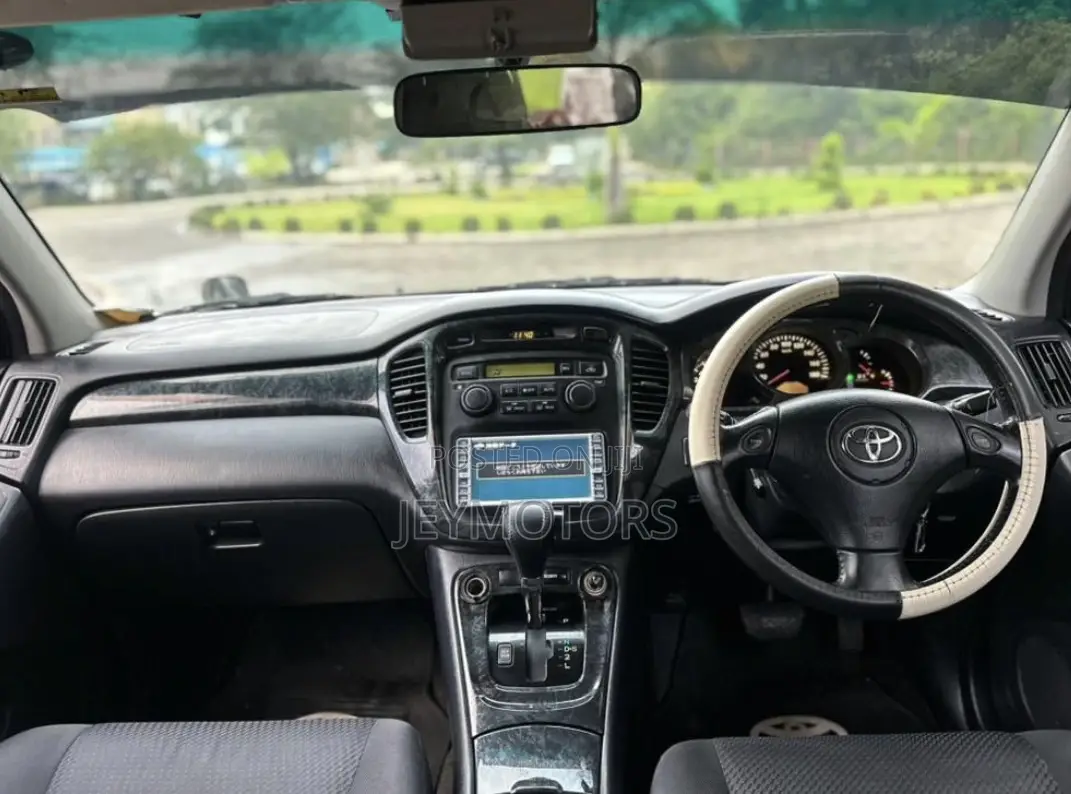 Toyota Kluger 2006 Black