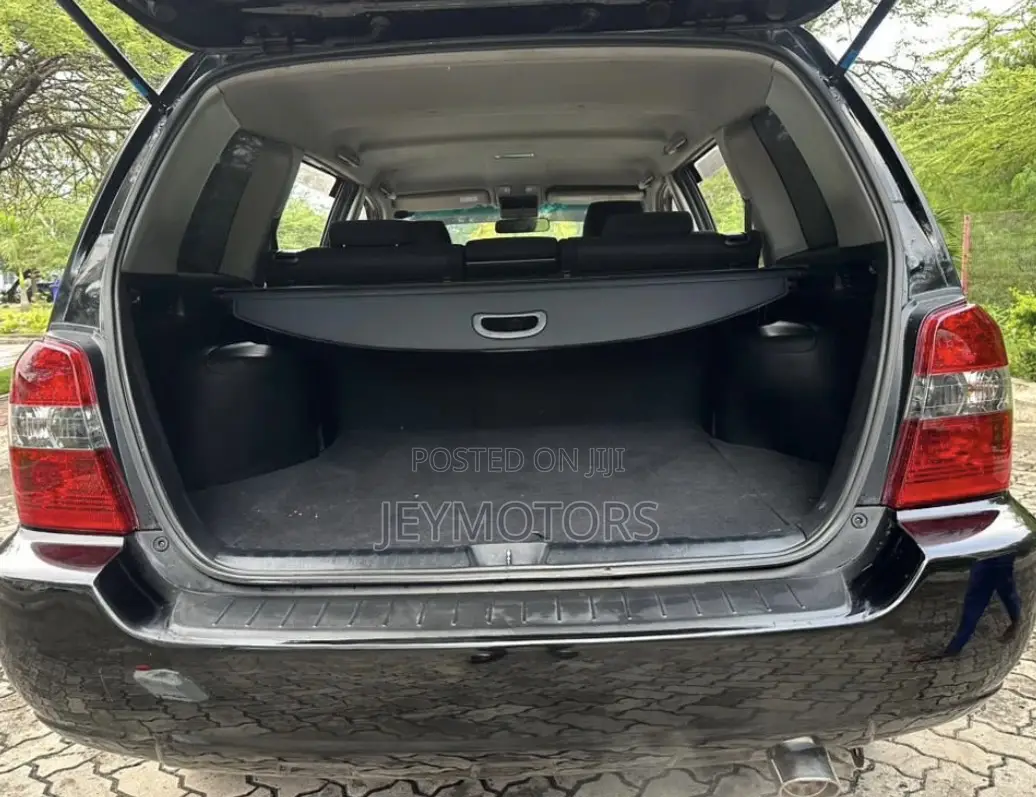 Toyota Kluger 2006 Black