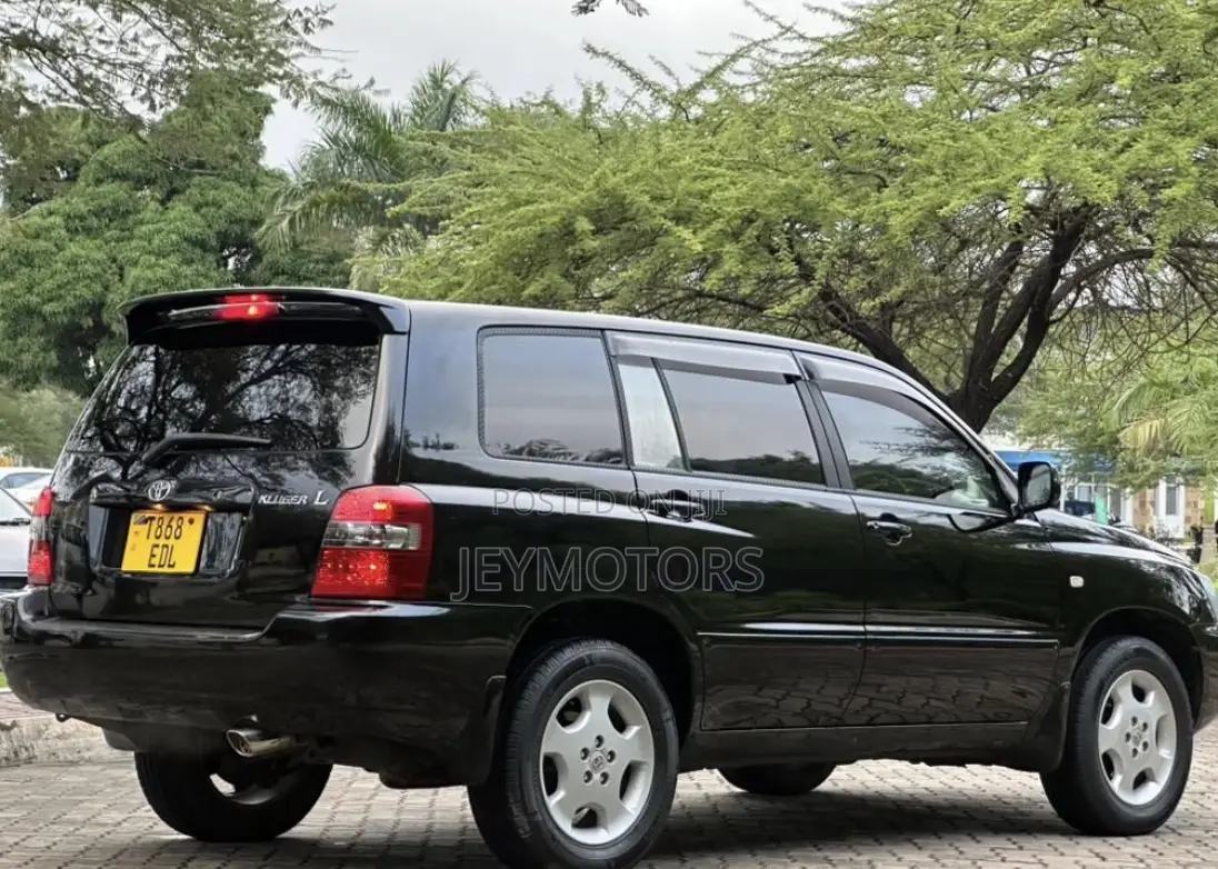 Toyota Kluger 2006 Black