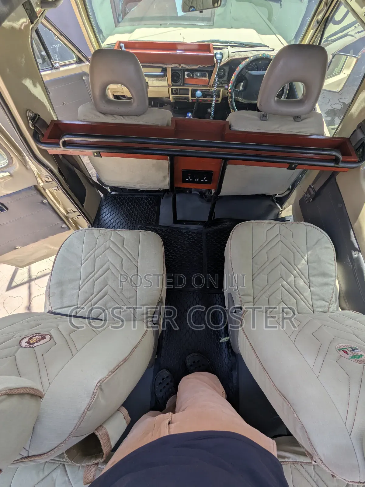Toyota Land Cruiser HDJ 100 4.2 D 1998 Beige