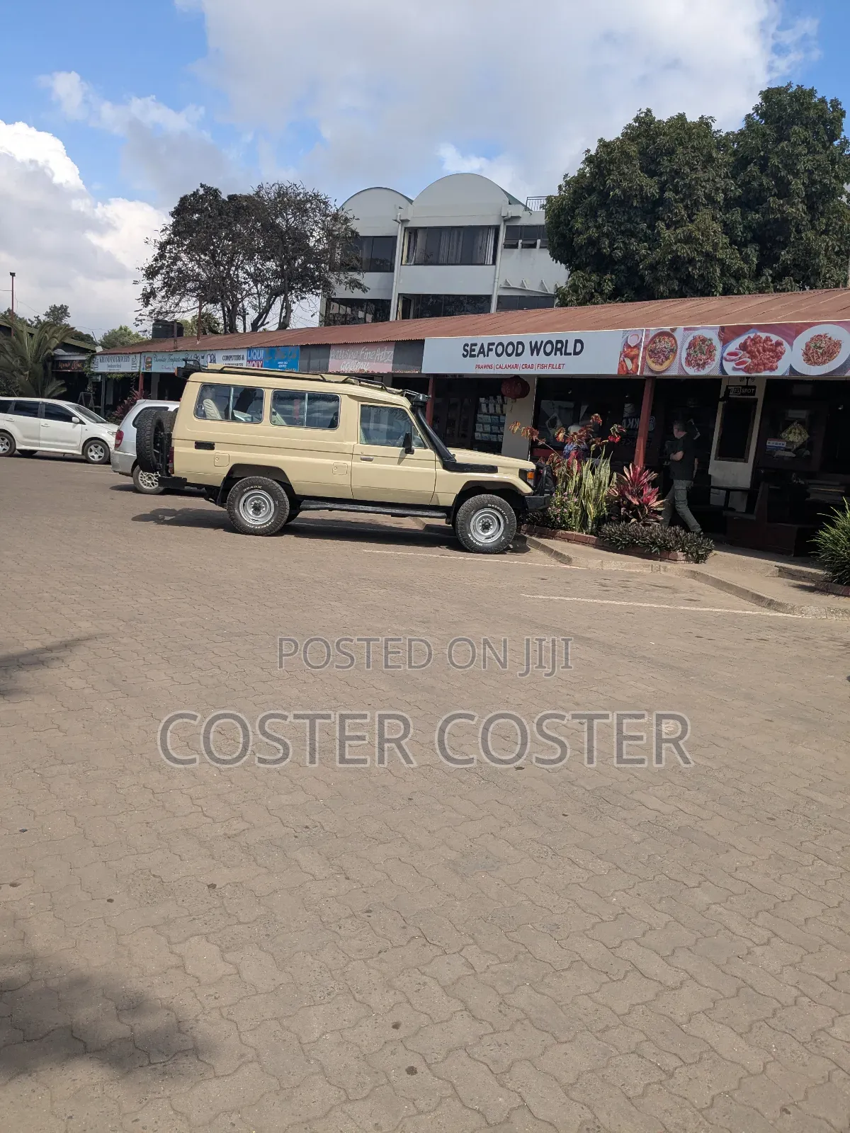 Toyota Land Cruiser HDJ 100 4.2 D 1998 Beige