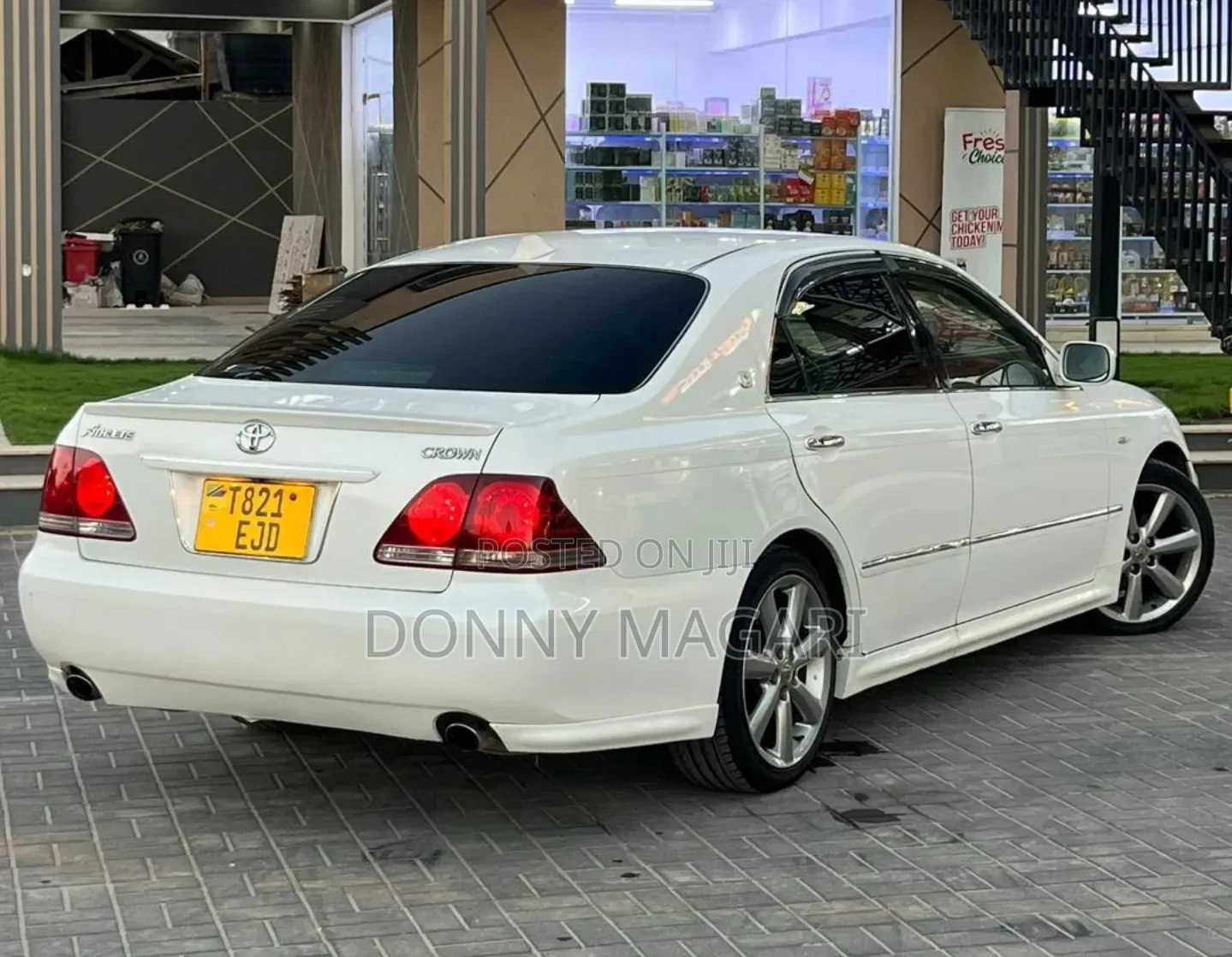Toyota Crown 2003 White