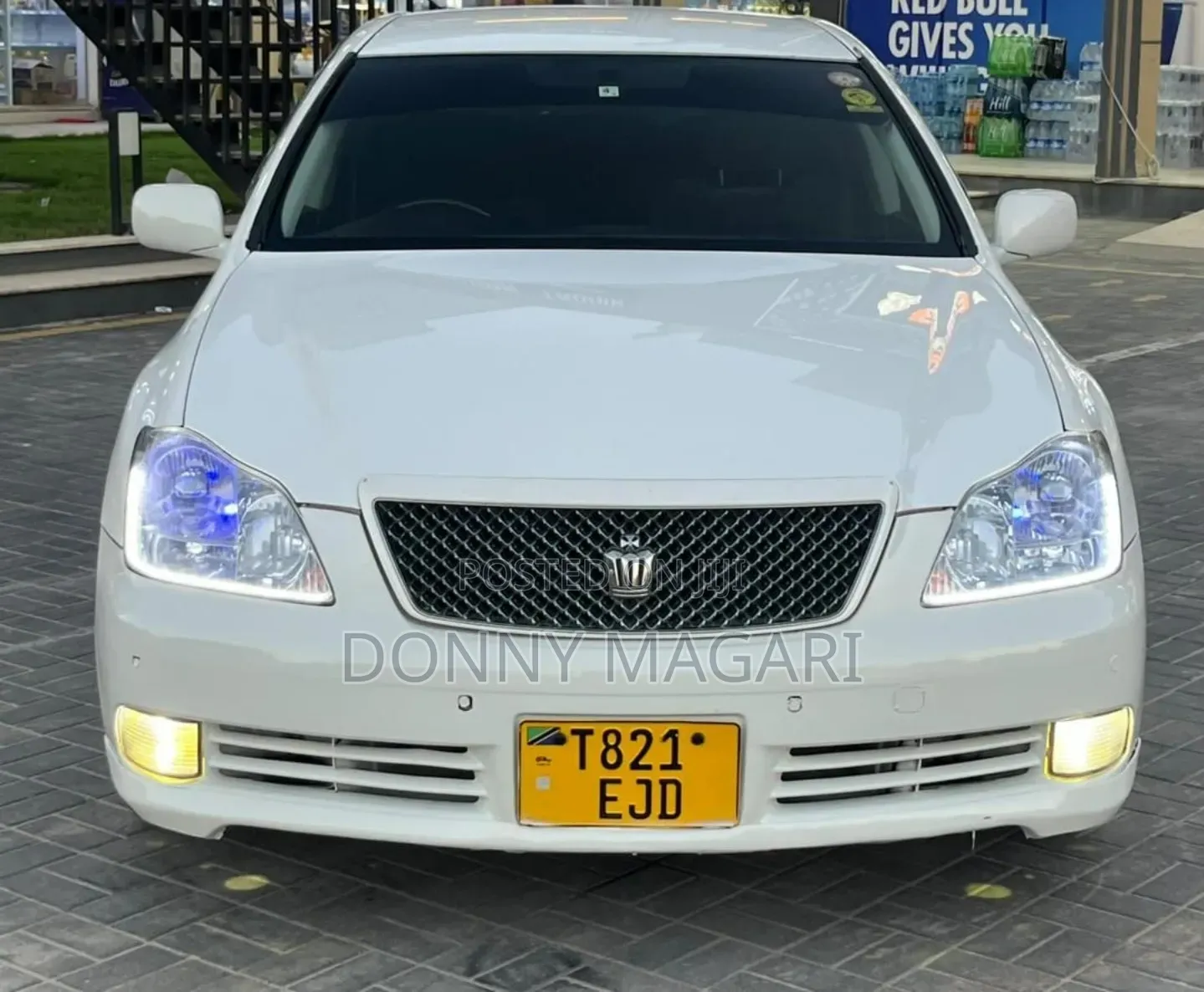 Toyota Crown 2003 White