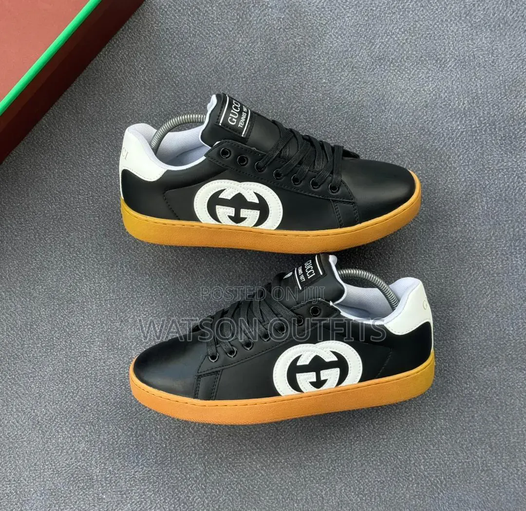 Men's Leather Classic Gucci Sneakers or Gucci Brand Shoes or Footwears