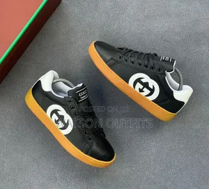 Men's Leather Classic Gucci Sneakers or Gucci Brand Shoes or Footwears