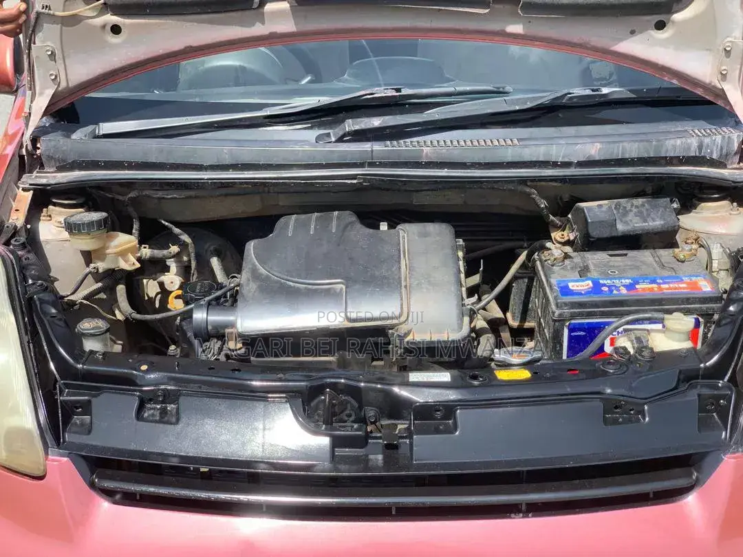 Toyota Passo 1.0 AWD 2005 Pink