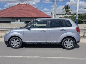 Mazda Verisa 2009 Silver