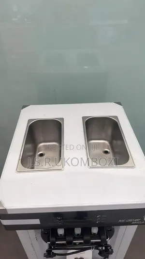 Ice Cream Machine 28l 3 Dispenser With Mixing Option
