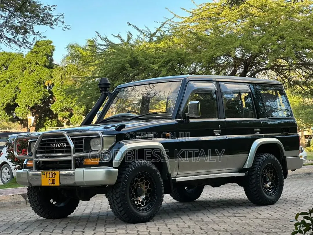 Toyota Land Cruiser Prado 1999 Blue