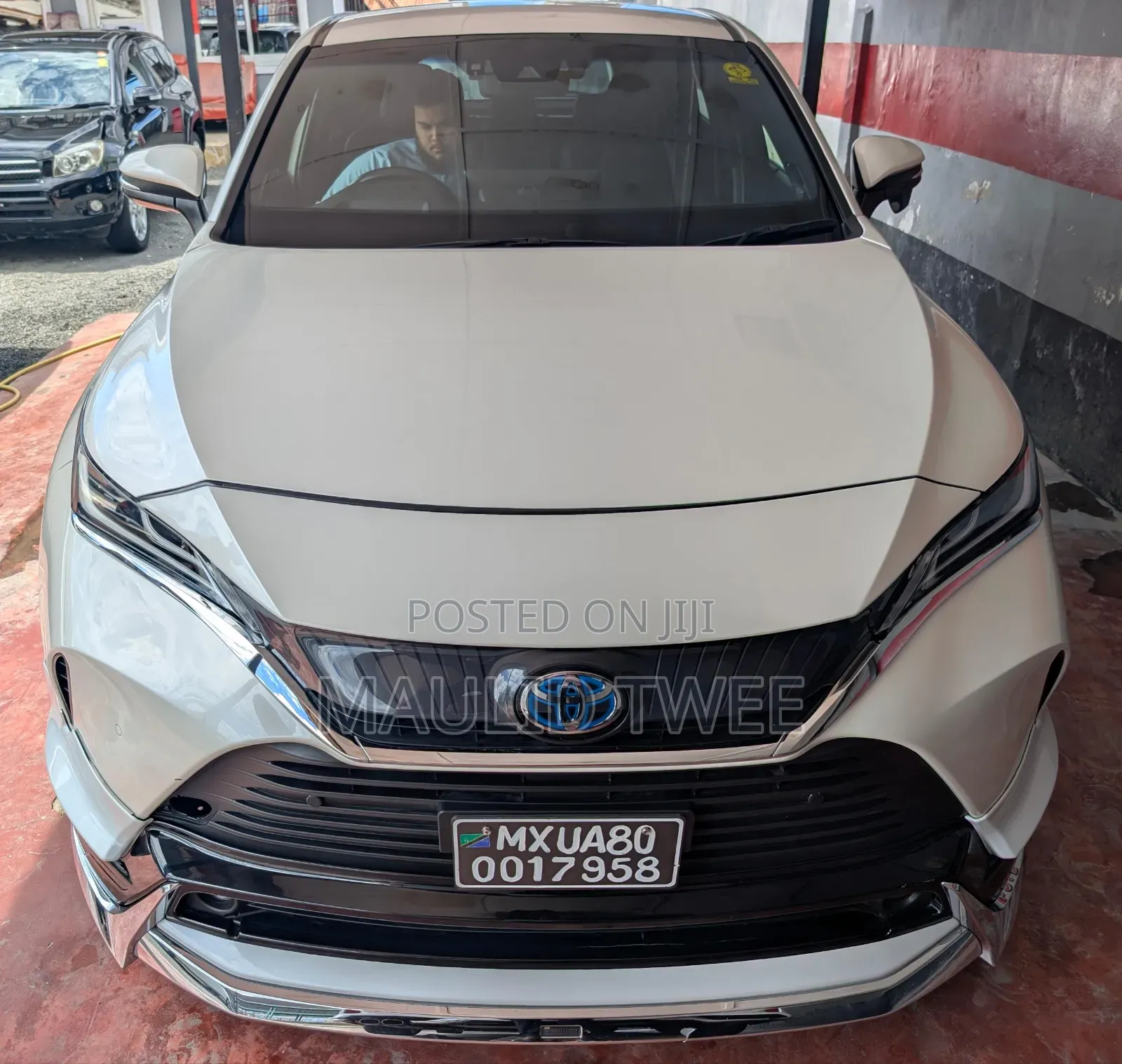 Toyota Harrier 2020 White
