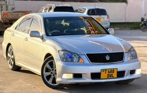 Toyota Crown 2006 Silver