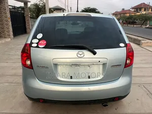 Mazda Verisa 2009 Blue