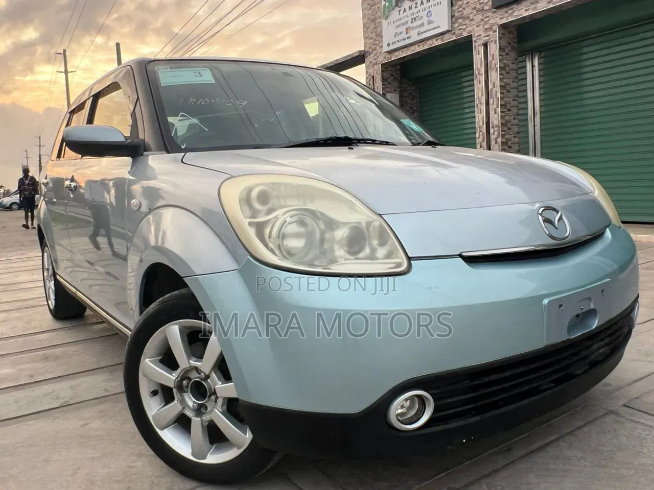 Mazda Verisa 2009 Blue