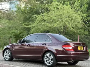Mercedes-Benz C-Class 2008 Maroon