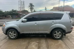 Mitsubishi Outlander 2007 Silver