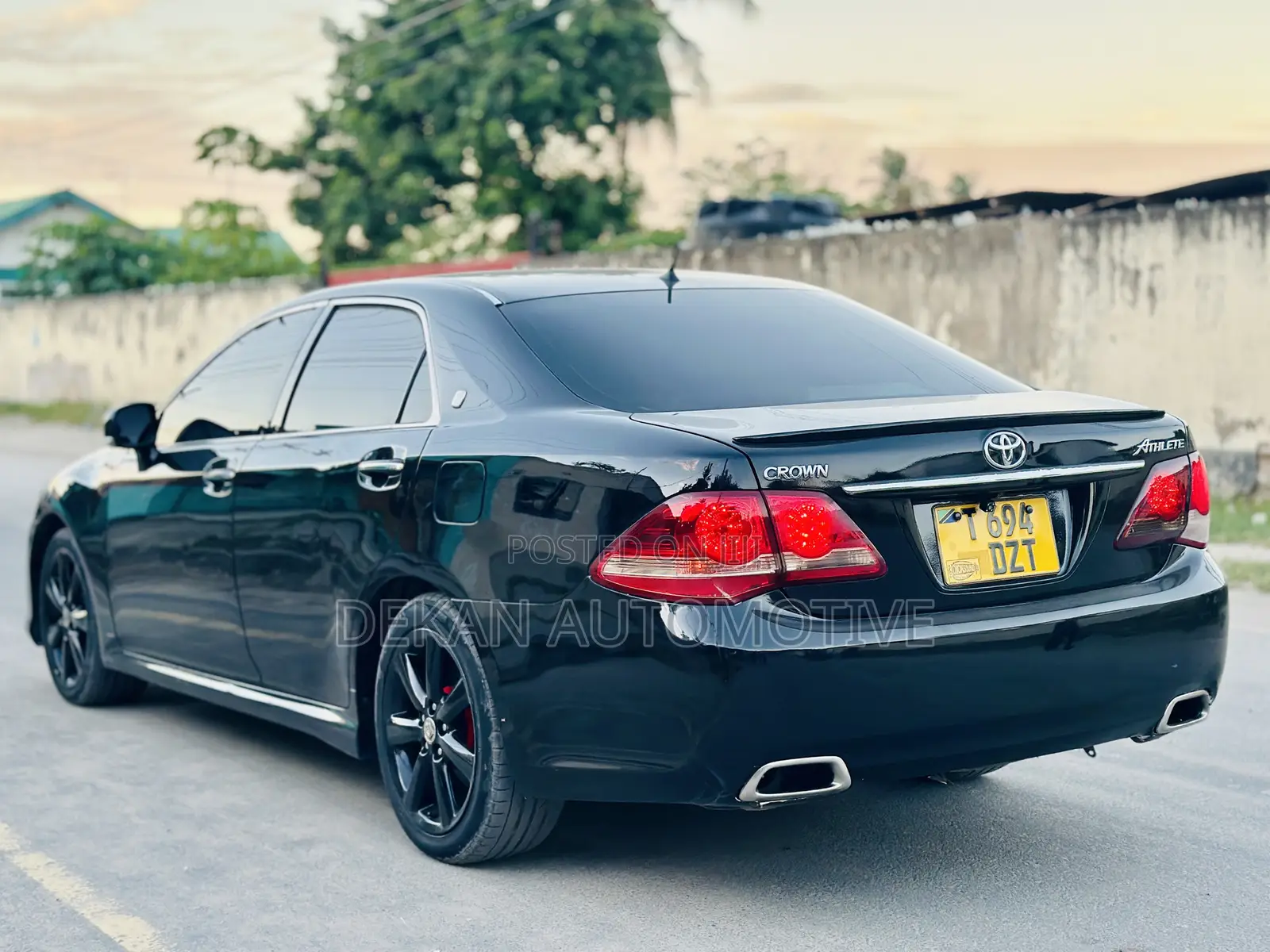 Toyota Crown 2009 Black