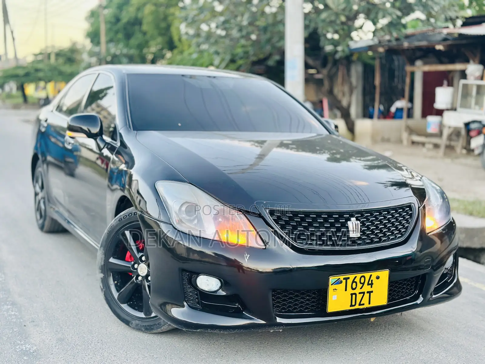 Toyota Crown 2009 Black